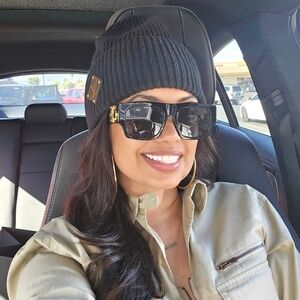 Meet your Posher, Nadia